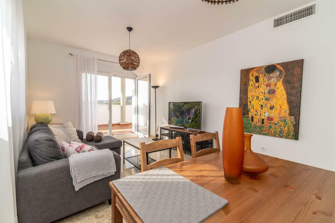 Apartmán Recently Decorated 2Bdr Penthouse In Fuengirola Exteriér fotografie